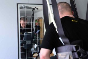 Дзеркальна терапія