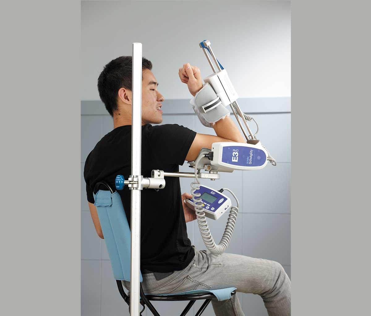 Тренажер для пасивної розробки ліктьового суглобу CPM E3 4 product spina cpm e3 2