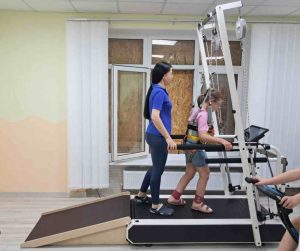 Вплив бігової доріжки на дітей віком до шести років, які мають ризик нейромоторної затримки. 2 facebook 2 4 | МЕДИЛАЙН