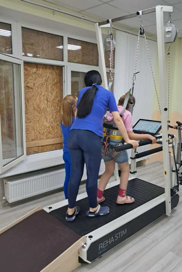 Медична бігова доріжка Коліз Трак 60 ПРО 5 Медична бігова доріжка Коліз Трак 60 ПРО - Зображення 4